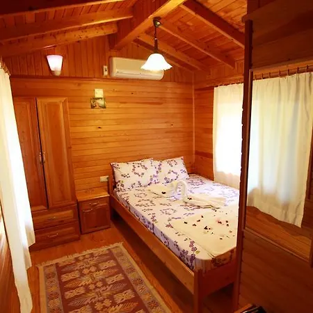 Doga Alojamento de Turismo Selvagem Olympos